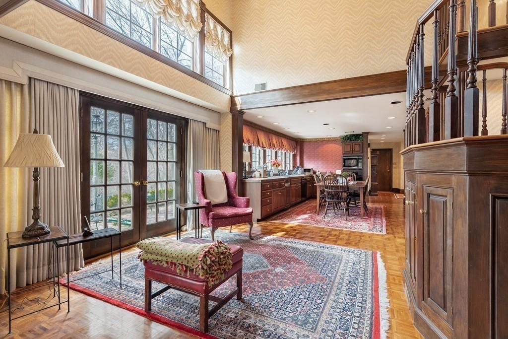 28 Solomon Pierce Road Lexington, MA 02420 - Photo 11 of 26 Gallery Image 11