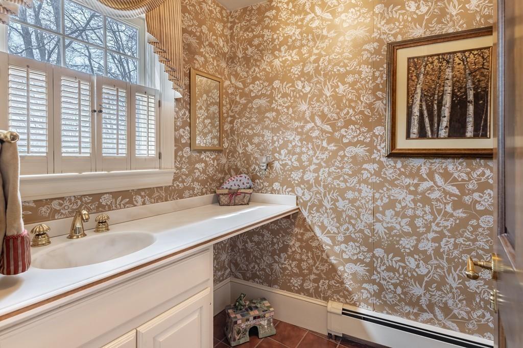 28 Solomon Pierce Road Lexington, MA 02420 - Photo 24 of 26 Gallery Image 24