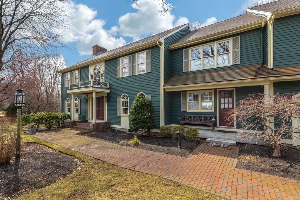 28 Solomon Pierce Road Lexington, MA 02420 - Photo 3 of 26 Gallery Image 3