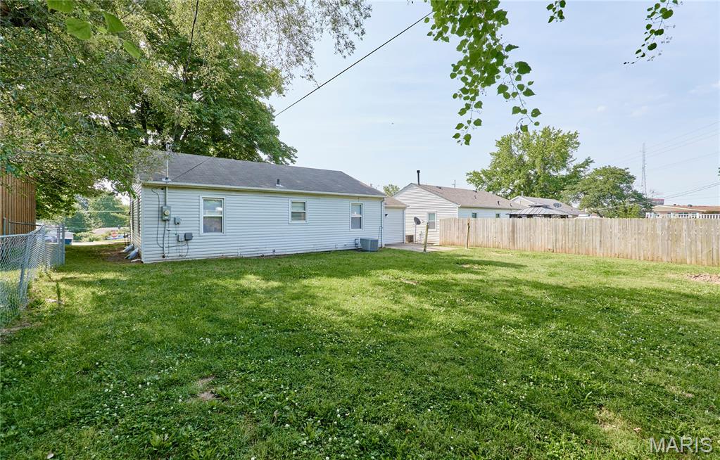 5 Ridgeview Court St. Charles, MO 63301 - Photo 17 of 18