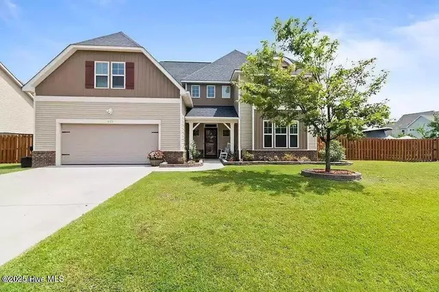 $500,000 | 402 Ponzer Court North, Holly Ridge, NC 28445