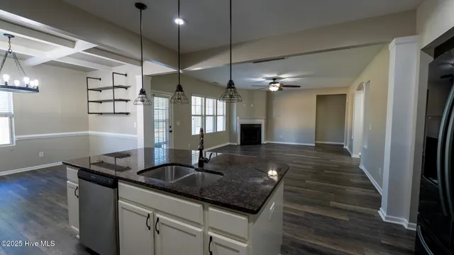 $500,000 | 402 Ponzer Court North, Holly Ridge, NC 28445