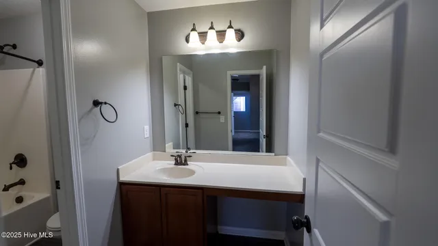 $500,000 | 402 Ponzer Court North, Holly Ridge, NC 28445