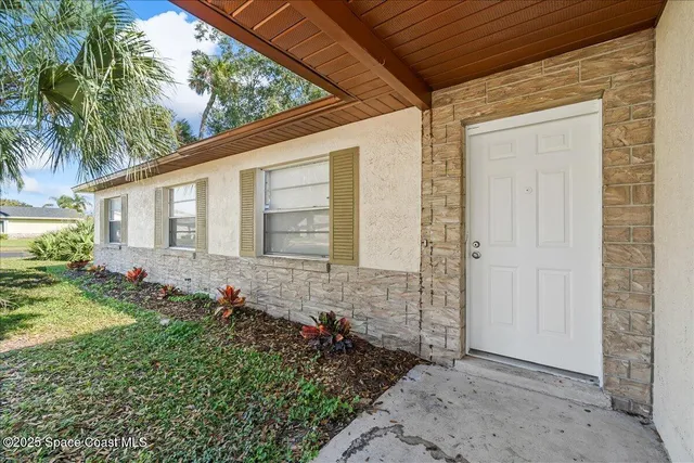 $275,000 | 2212 Spring Circle, Cocoa, FL 32926
