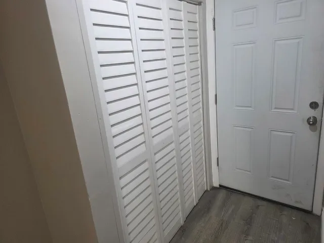 $1,350 | 1930 South Cicero Avenue, Unit 209, Cicero, IL 60804