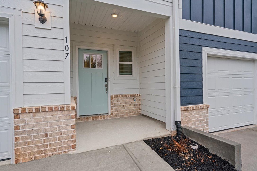 107 Kerwin Court Woodruff, SC 29388 - Photo 4 of 32