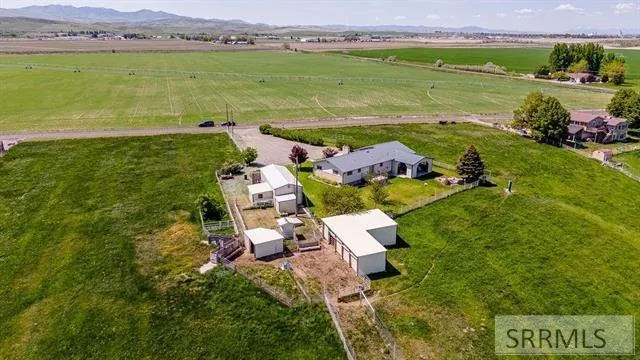 $680,000 | 2587 Sparks Lane, American Falls, ID 83211