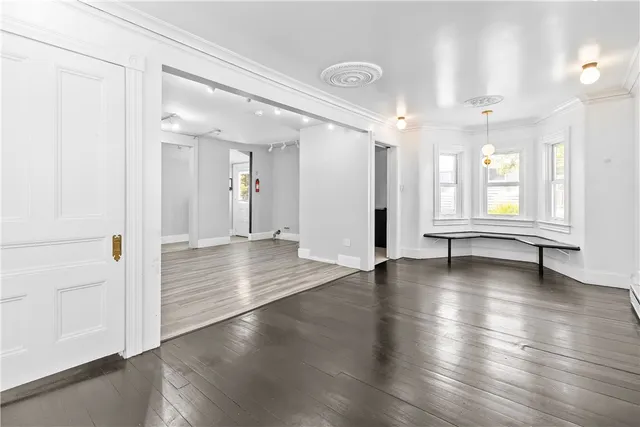 $1,800 | 74 Maple Avenue, Unit 1, Barrington, RI 02806