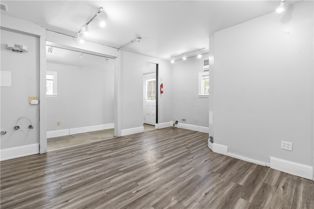 74 Maple Avenue, Unit 1 Barrington, RI 02806 - Photo 14 of 24