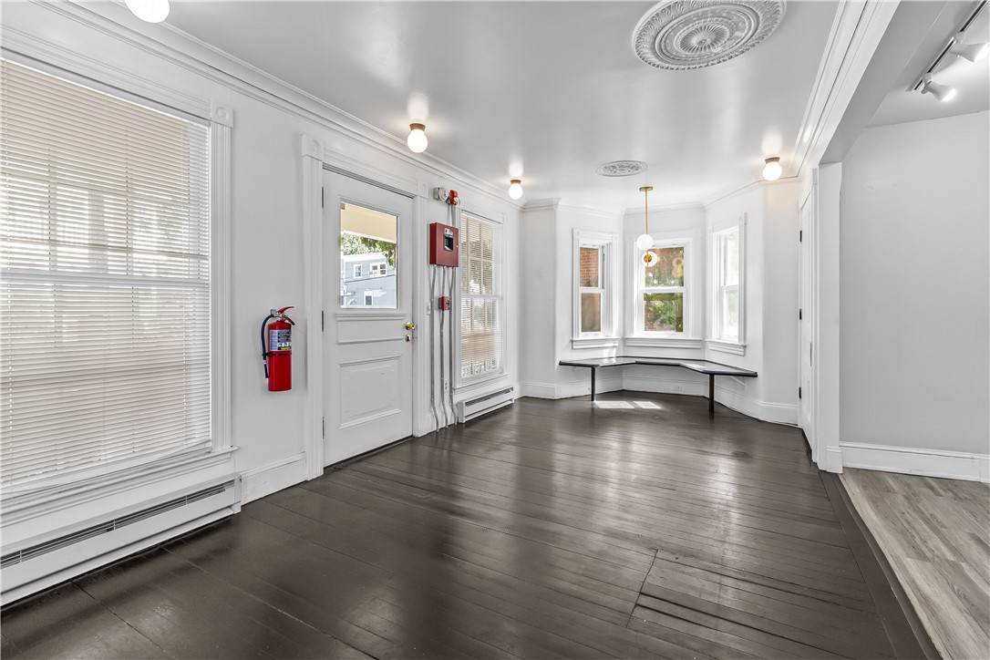 74 Maple Avenue, Unit 1 Barrington, RI 02806 - Photo 9 of 24