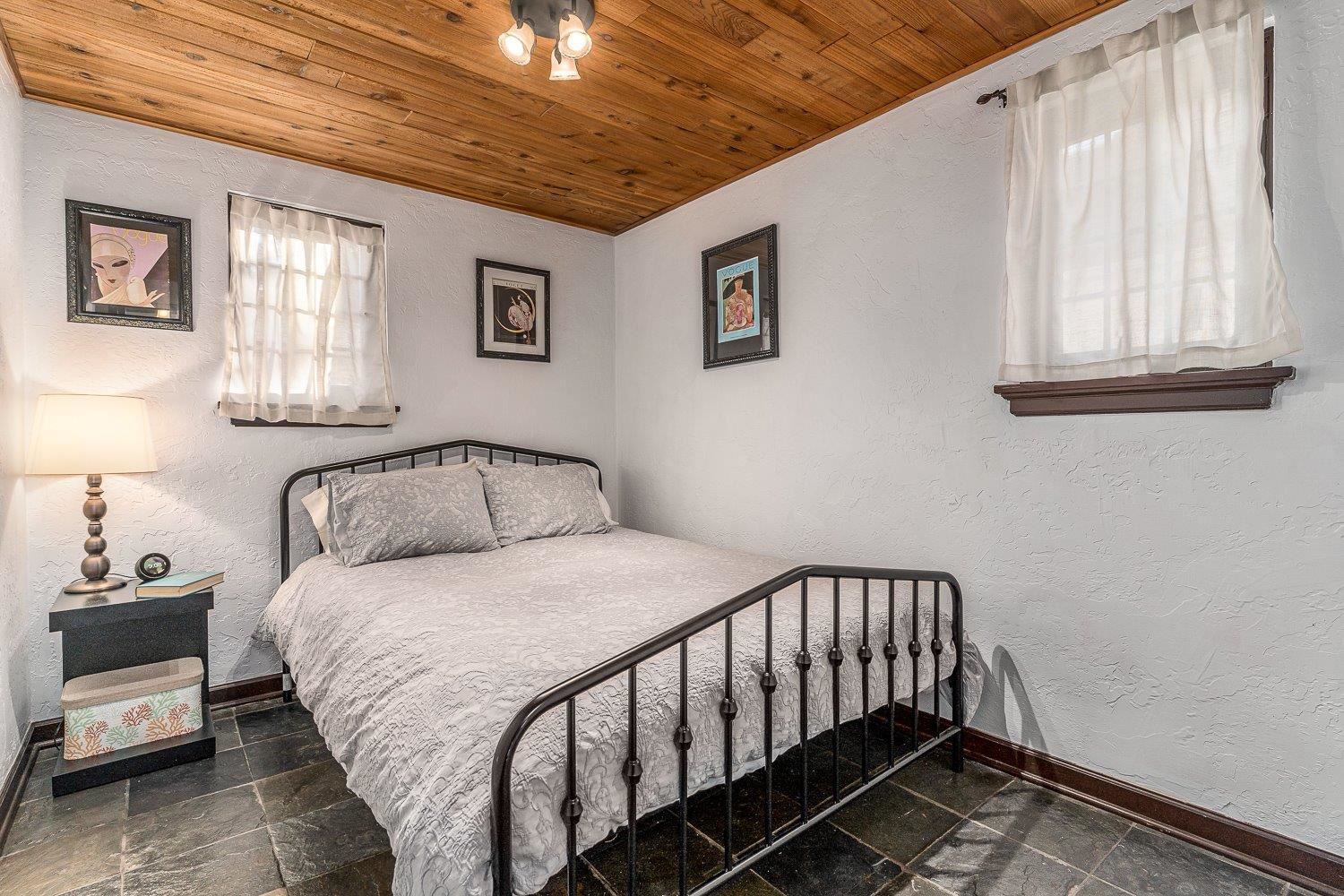 1815 South Upper Terrace Road Spokane, WA 99203 - Photo 10 of 49 Gallery Image 10
