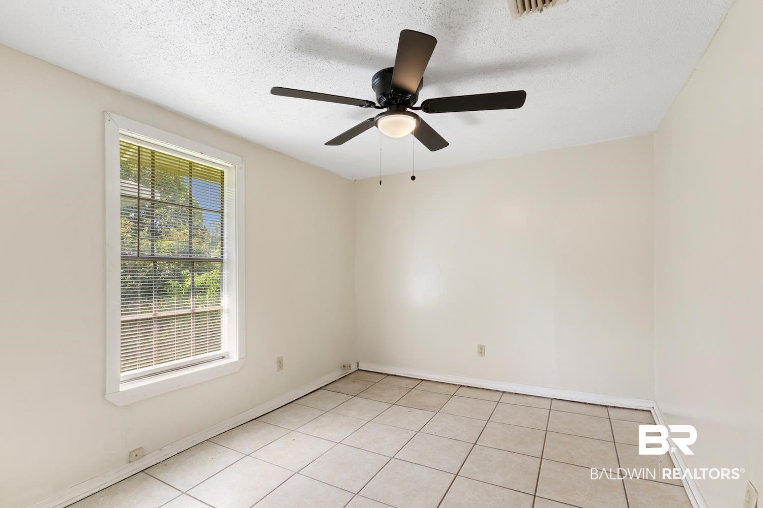 18410 Brewton Street Robertsdale, AL 36567 - Photo 14 of 31