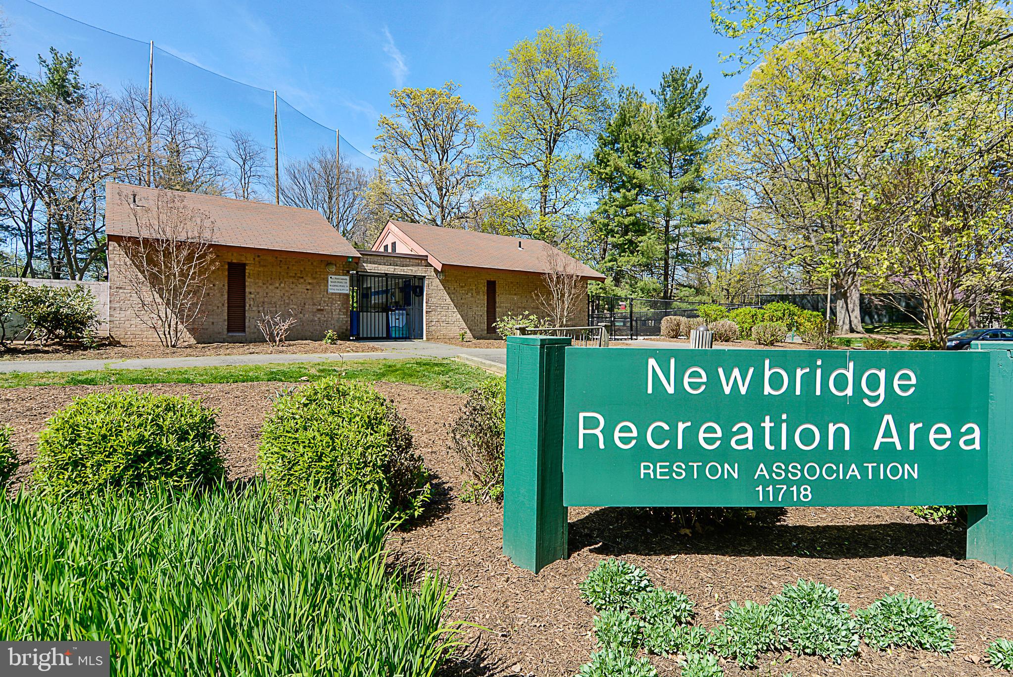 11677 Newbridge Court Reston, VA 20191 - Photo 14 of 23 NEWBRIDGE POOL AND TENNIS AREA