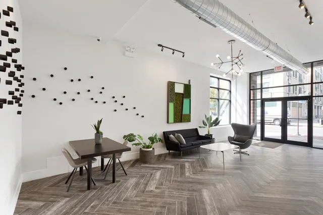 $1,625 | 1531 West Howard Street, Unit 207, Chicago, IL 60626