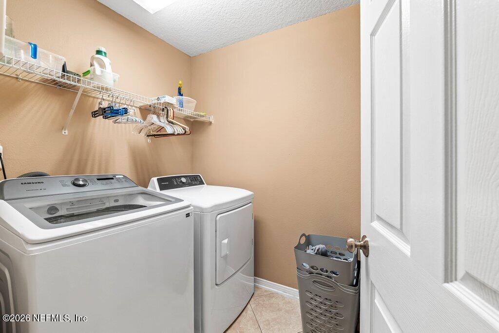 5925 Round Table Road Jacksonville, FL 32254 - Photo 21 of 25 Laundry and Utility Room