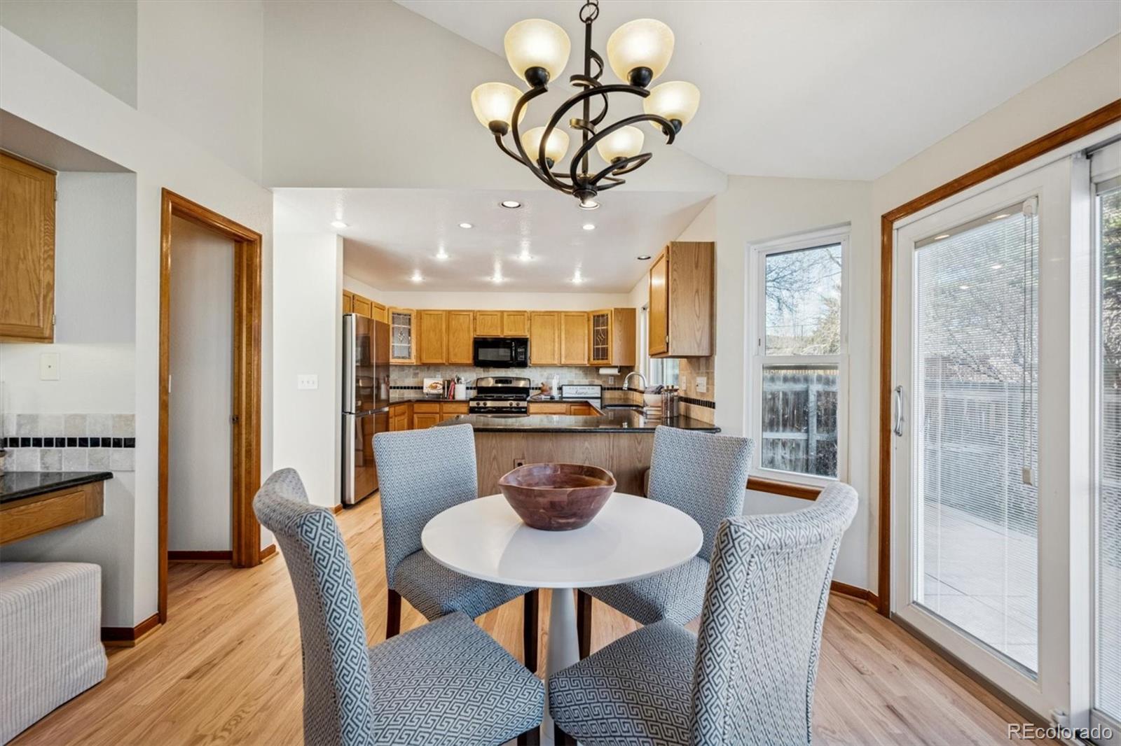 11077 West Roxbury Avenue Littleton, CO 80127 - Photo 11 of 37