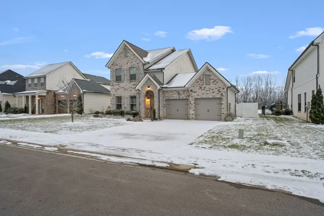 $2,795 | 3525 Darrell Drive, Murfreesboro, TN 37128