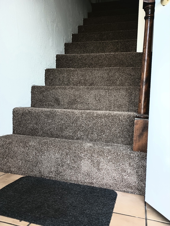 20-3 Rice Lane Worcester, MA 01604 - Photo 2 of 12 a view of entryway