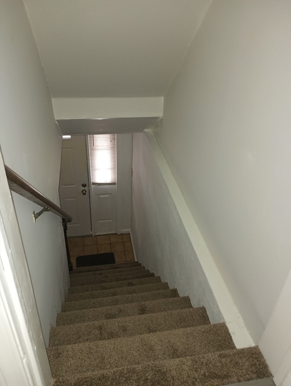 20-3 Rice Lane Worcester, MA 01604 - Photo 3 of 12 a view of entryway