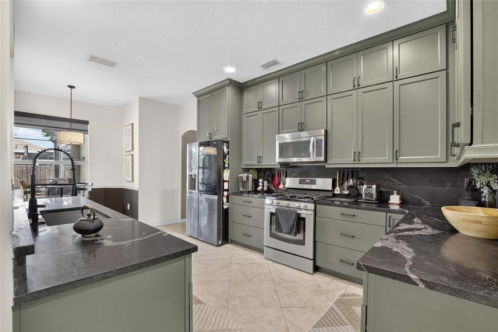 12426 Windmill Cove Drive Riverview, FL 33569 - Photo 6 of 70