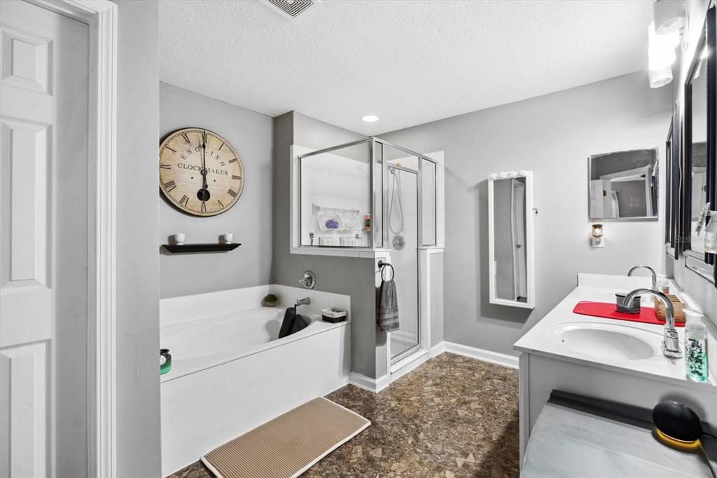 24 Riviera Estates Court Palm Coast, FL 32164 - Photo 17 of 32