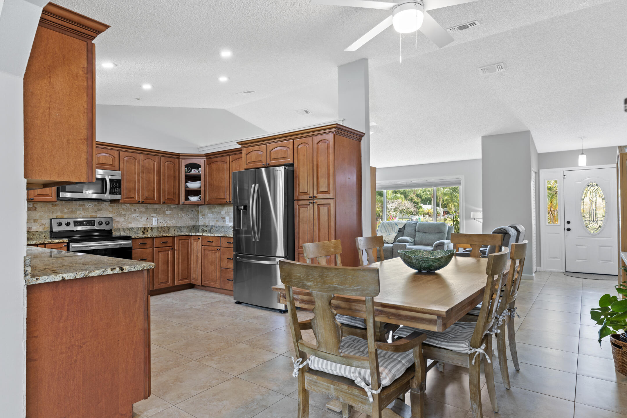 7602 Eden Road Fort Pierce, FL 34951 - Photo 10 of 47 5N7A3009