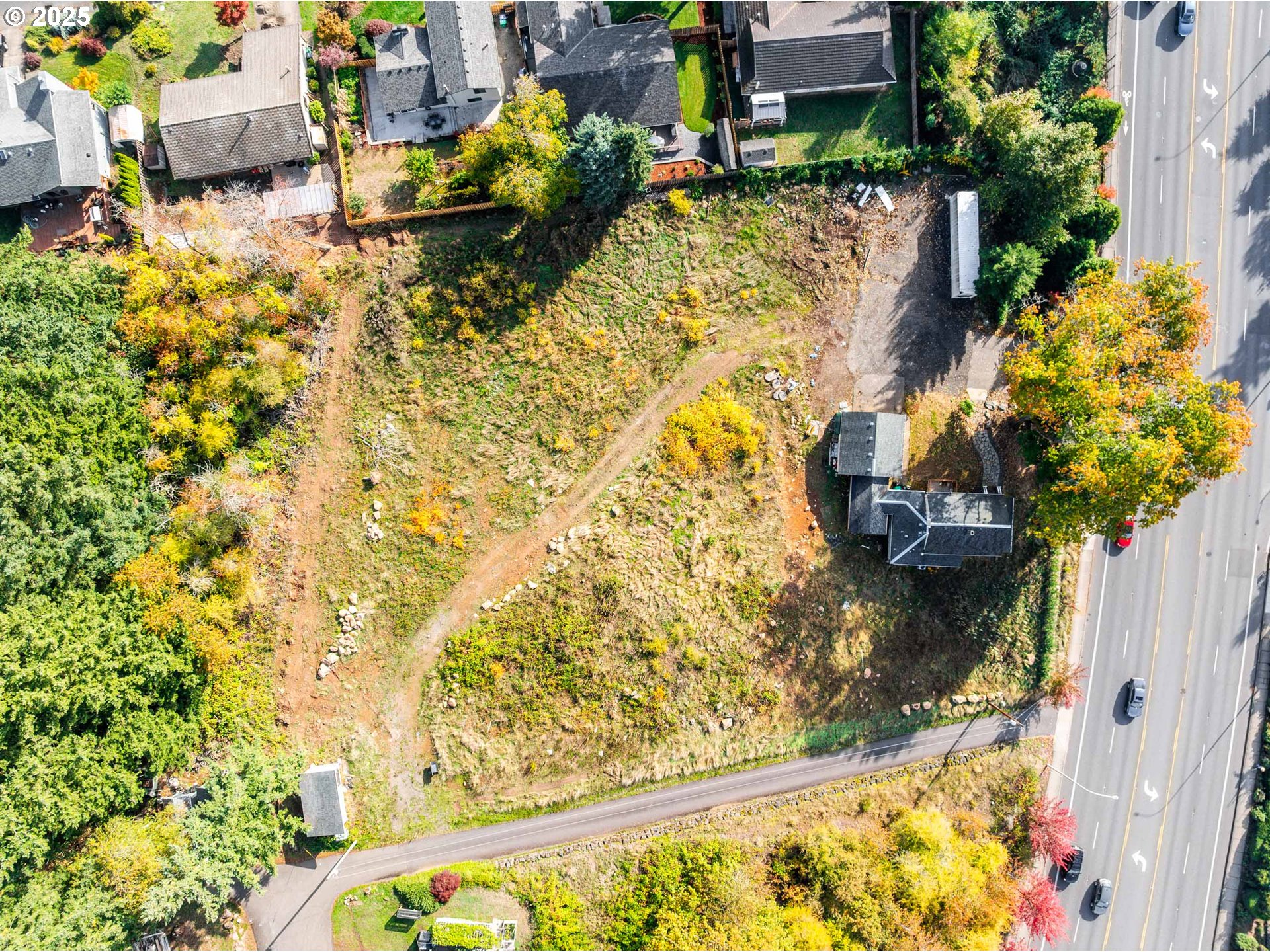 12533 Southeast Sunnyside Road Clackamas, OR 97015 - Photo 11 of 29 swimming pool view with sitting space