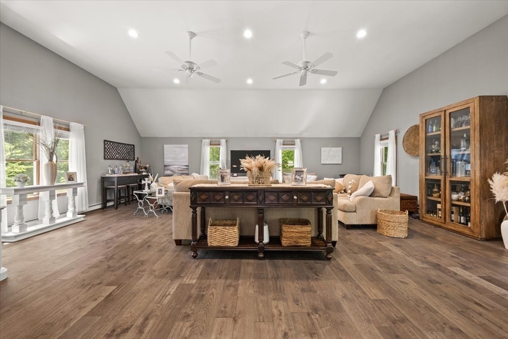 107 Dr Braley Road Freetown, MA 02717 - Photo 21 of 33 Gallery Image 21