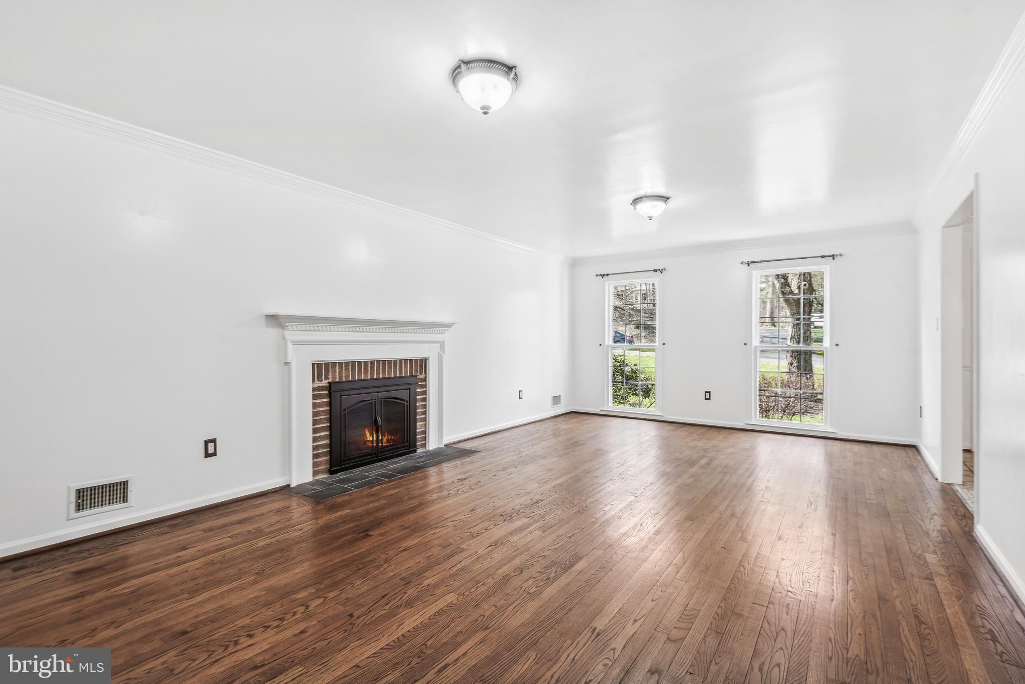 1081 Old Cedar Road McLean, VA 22102 - Photo 11 of 57