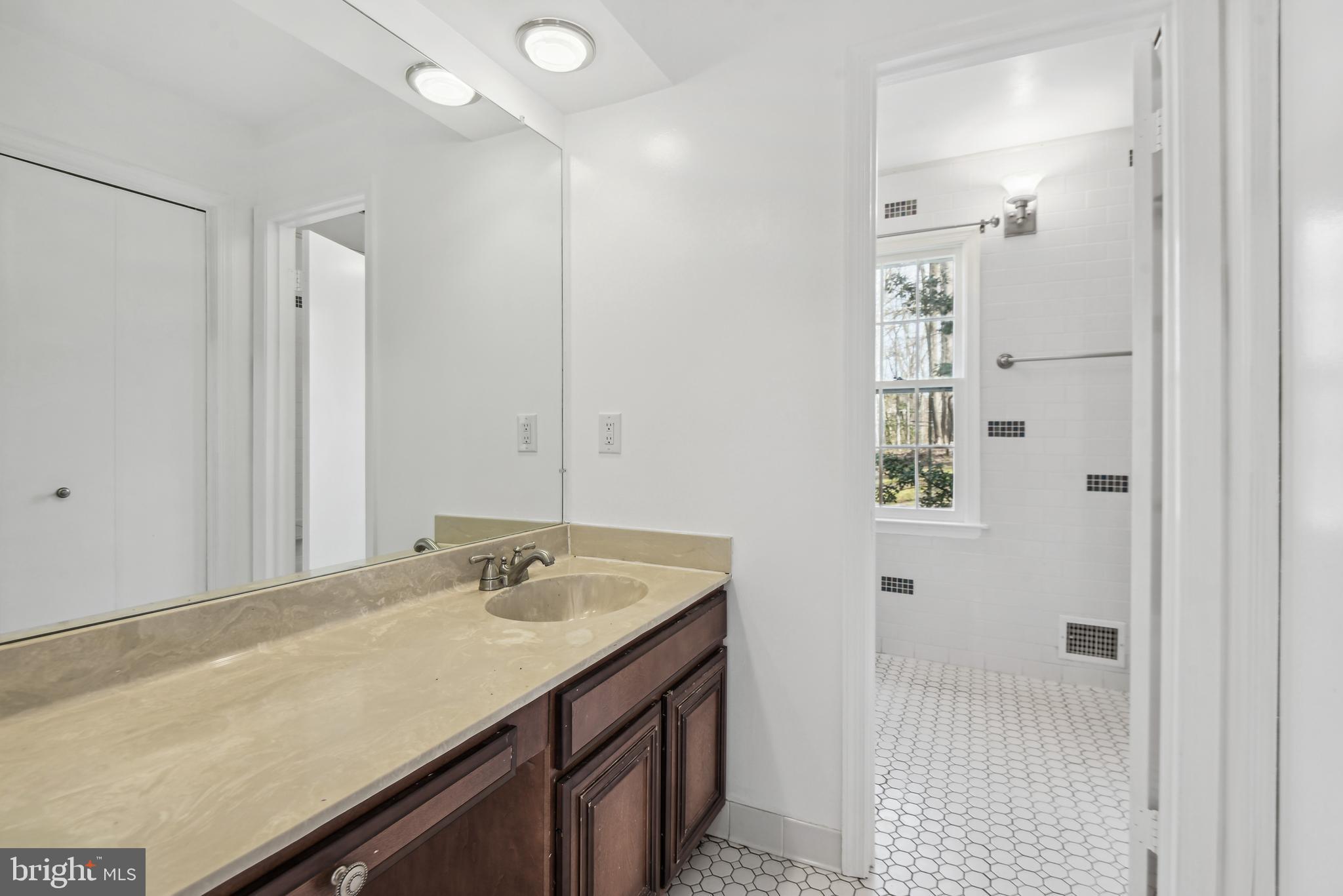 1081 Old Cedar Road McLean, VA 22102 - Photo 43 of 57