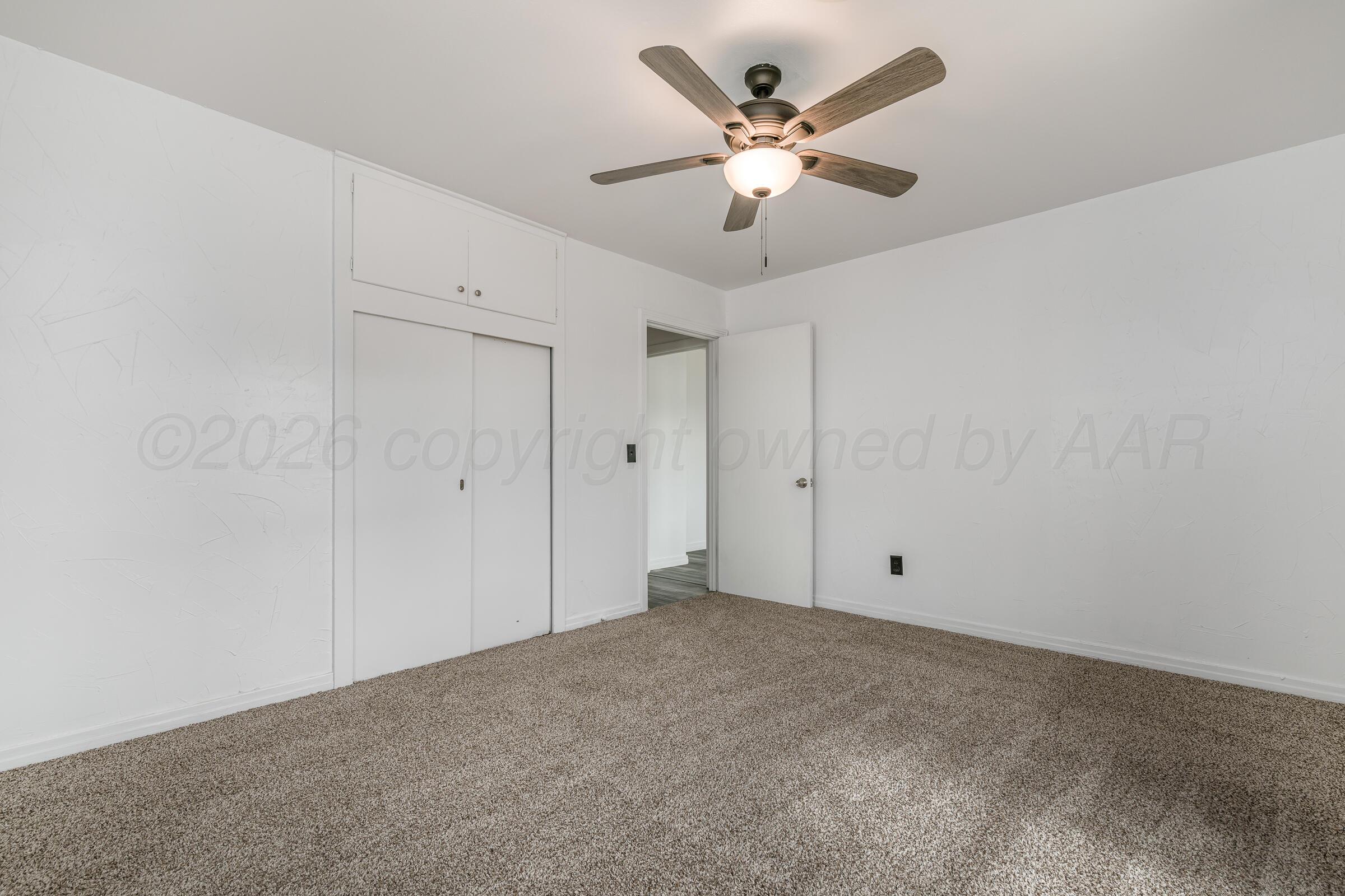 4114 South Travis Street Amarillo, TX 79110 - Photo 12 of 18 4114 S Travis St 15