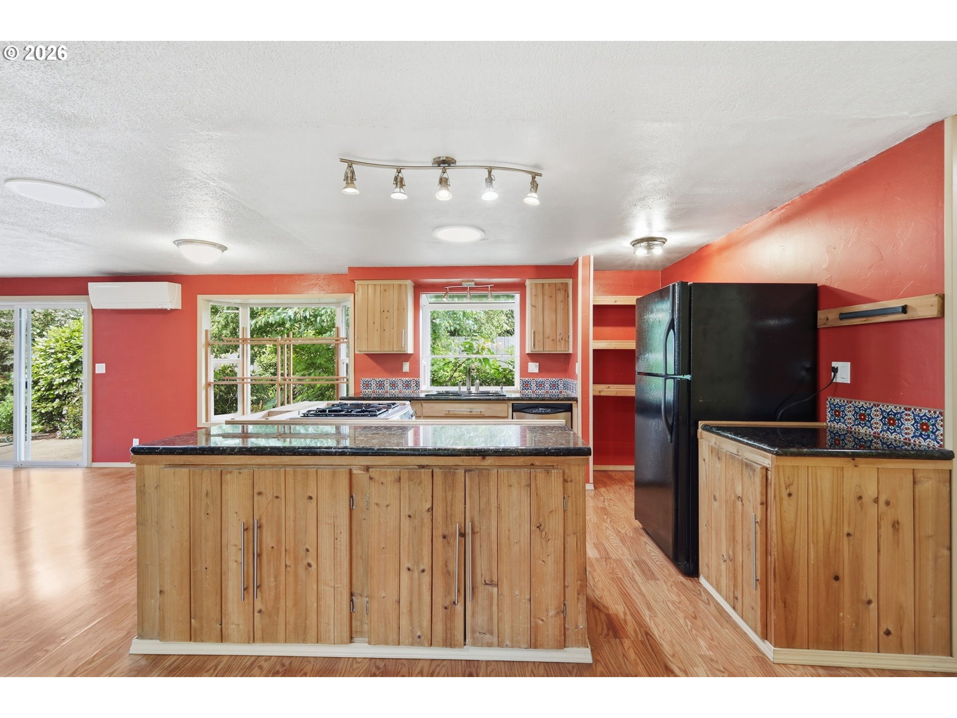 3987 Andover Street Eugene, OR 97404 - Photo 10 of 43 Kitchen