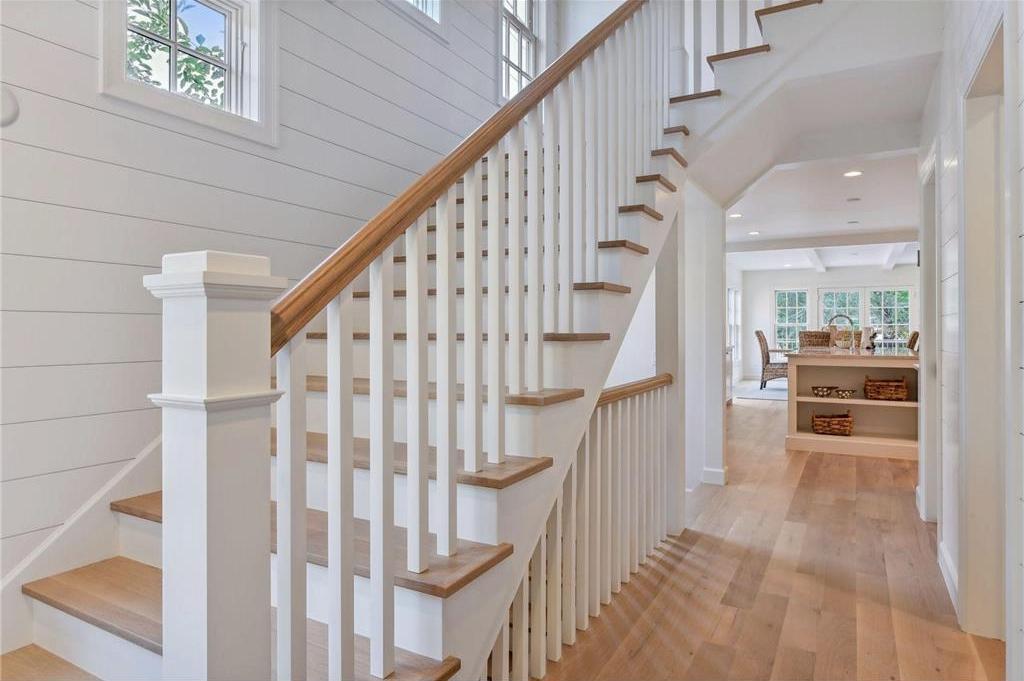 101 Center Street Excelsior, MN 55331 - Photo 13 of 15