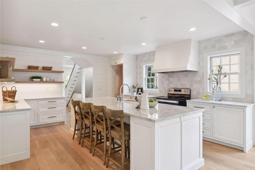 101 Center Street Excelsior, MN 55331 - Photo 8 of 15