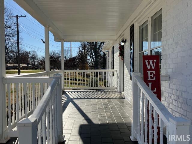 1506 Kimmell Road Vincennes, IN 47591 - Photo 2 of 27 Gallery Image 2
