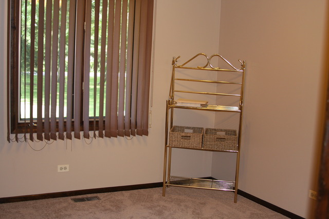9N129 Muirhead Road Elgin, IL 60124 - Photo 8 of 13 a view of an entryway with a door