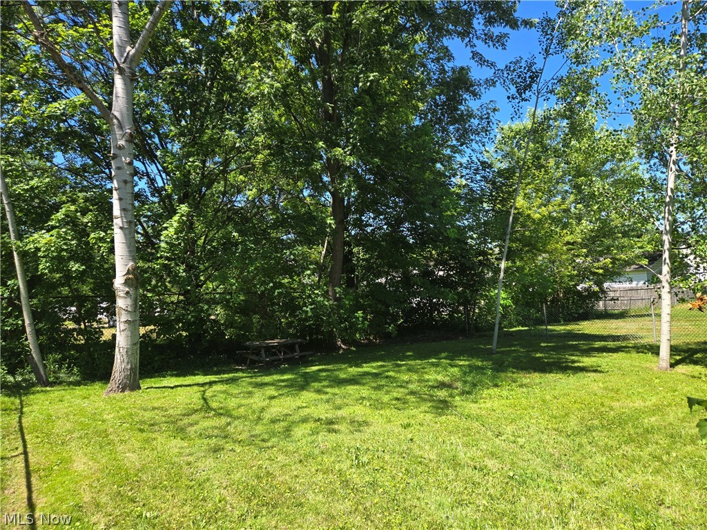 2446 Vestal Road Youngstown, OH 44509 - Photo 22 of 23
