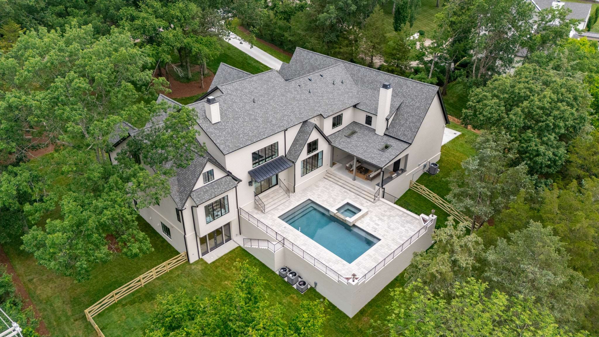 4530 Everett Drive Nashville, TN 37215 - Photo 5 of 89