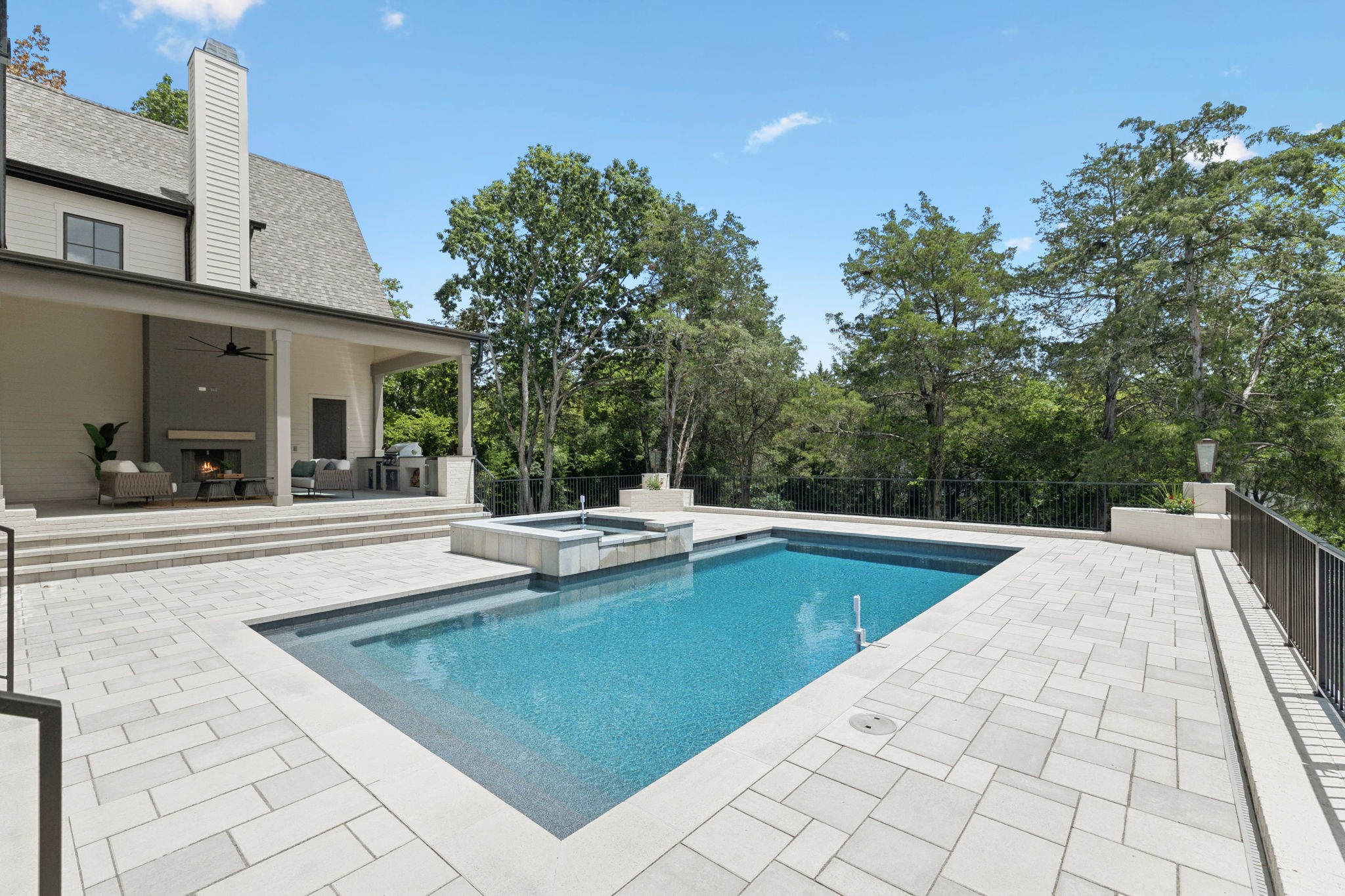4530 Everett Drive Nashville, TN 37215 - Photo 75 of 89 a view of a swimming pool with lounge chair