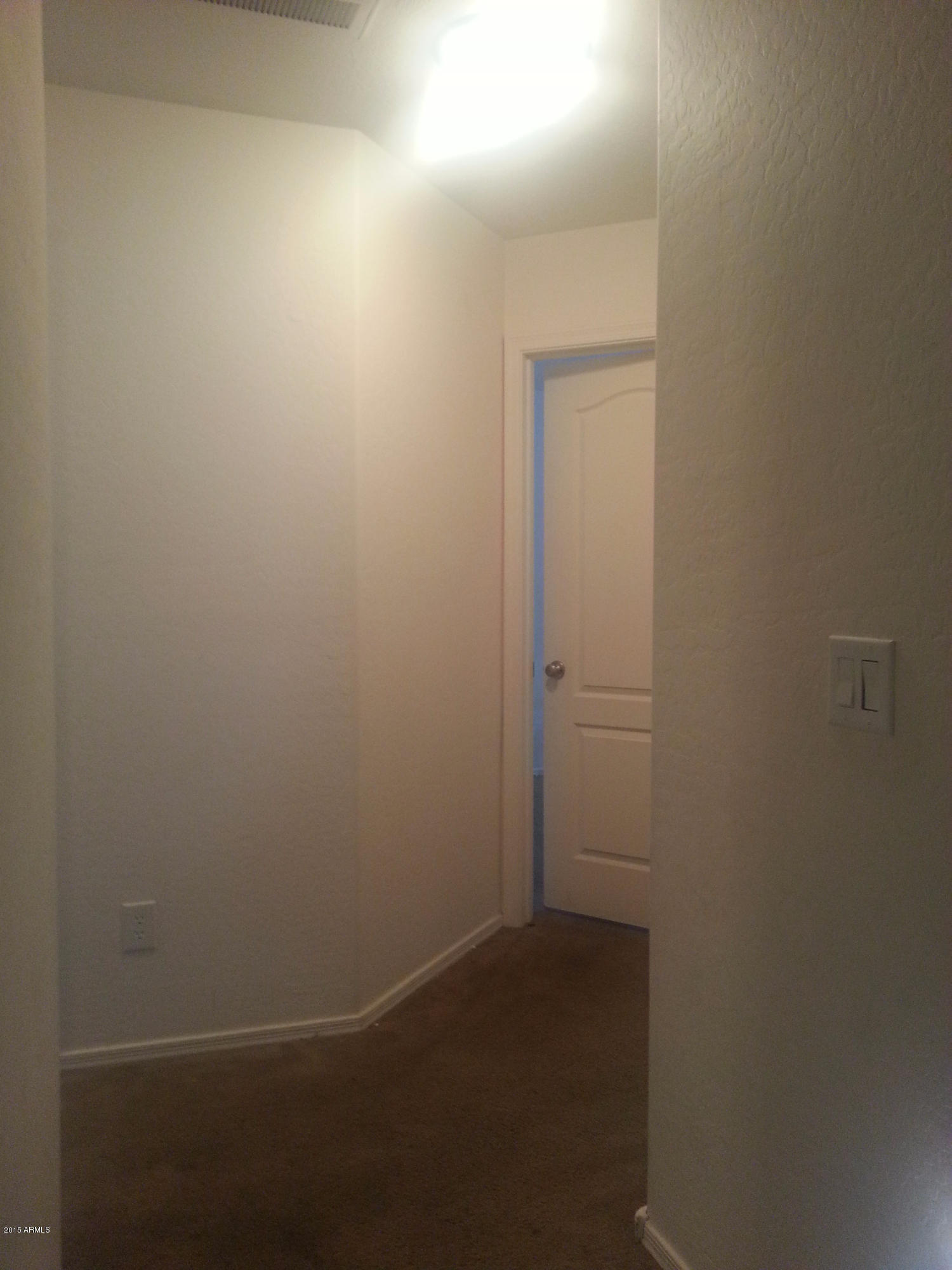7 North 88th Avenue Tolleson, AZ 85353 - Photo 13 of 14 Hallway