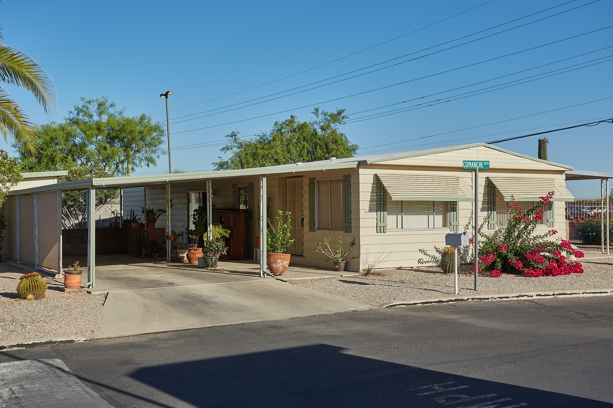 775 West Roger Road, Unit 1 Tucson, AZ 85705 - Photo 2 of 19