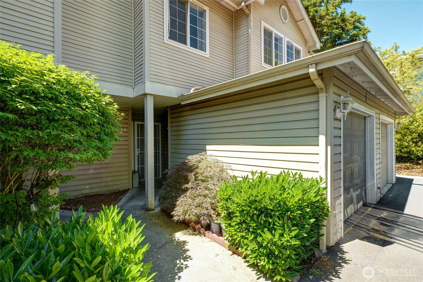 501 23rd Avenue South, Unit C3 Seattle, WA 98144 - Photo 2 of 20