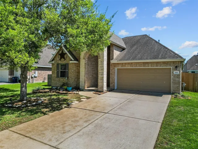 $2,700 | 803 Arlington Pointe Drive, League City, TX 77573