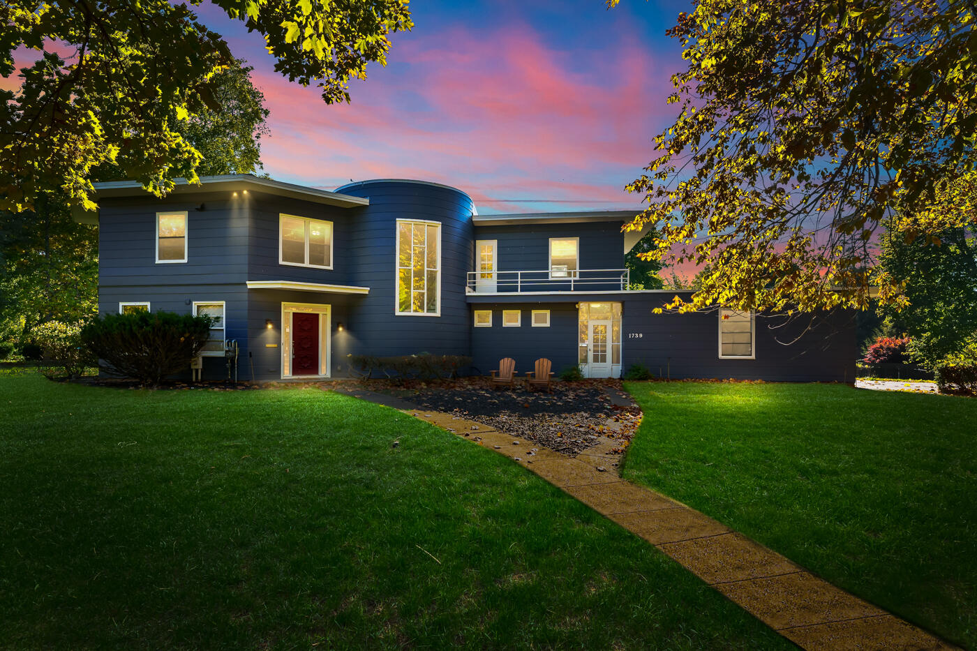 1739 Embury Road Kalamazoo, MI 49008 - Photo 1 of 54 Embury_1739-Twilight-1