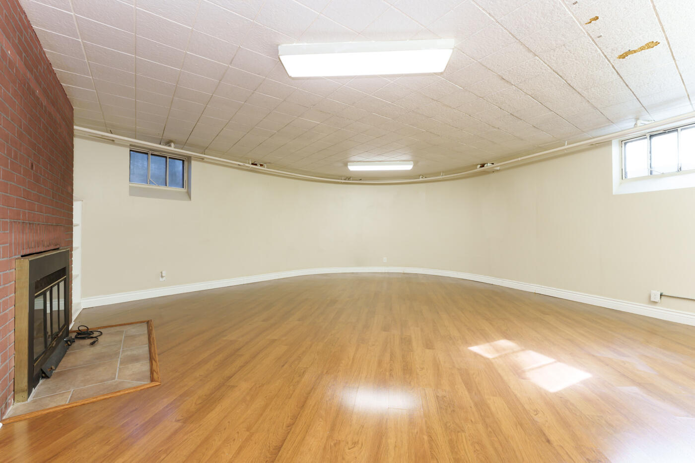 1739 Embury Road Kalamazoo, MI 49008 - Photo 40 of 54 Embury_Rd_1739_Kalamazoo_49008-38