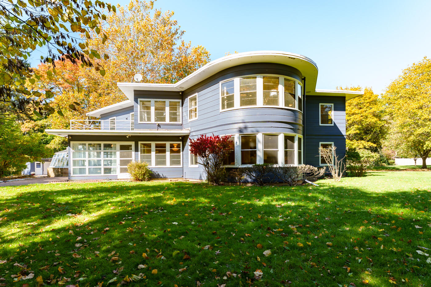 1739 Embury Road Kalamazoo, MI 49008 - Photo 50 of 54 Embury_Rd_1739_Kalamazoo_49008-52