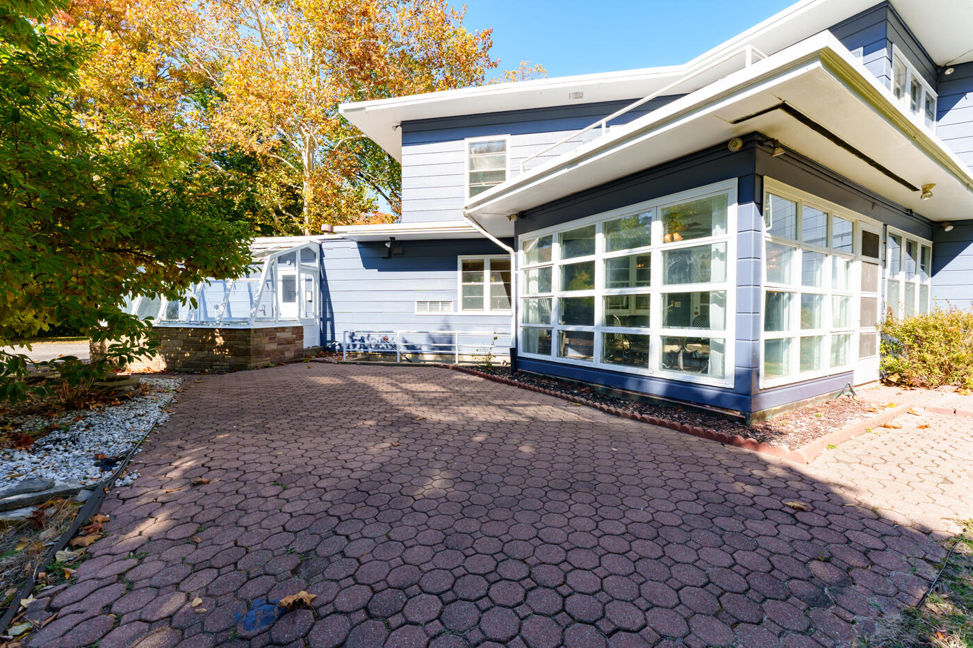 1739 Embury Road Kalamazoo, MI 49008 - Photo 51 of 54 Embury_Rd_1739_Kalamazoo_49008-53