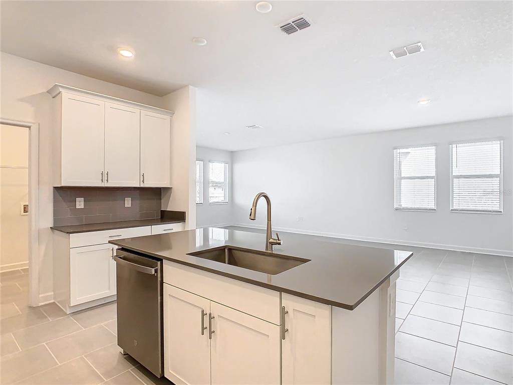 5792 Stephens Road St. Cloud, FL 34771 - Photo 8 of 54 Gallery Image 8