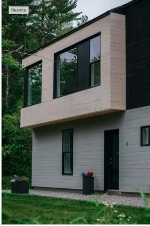 $610,000 | 1 Cairn Hill Road, Bowdoinham, ME 04008