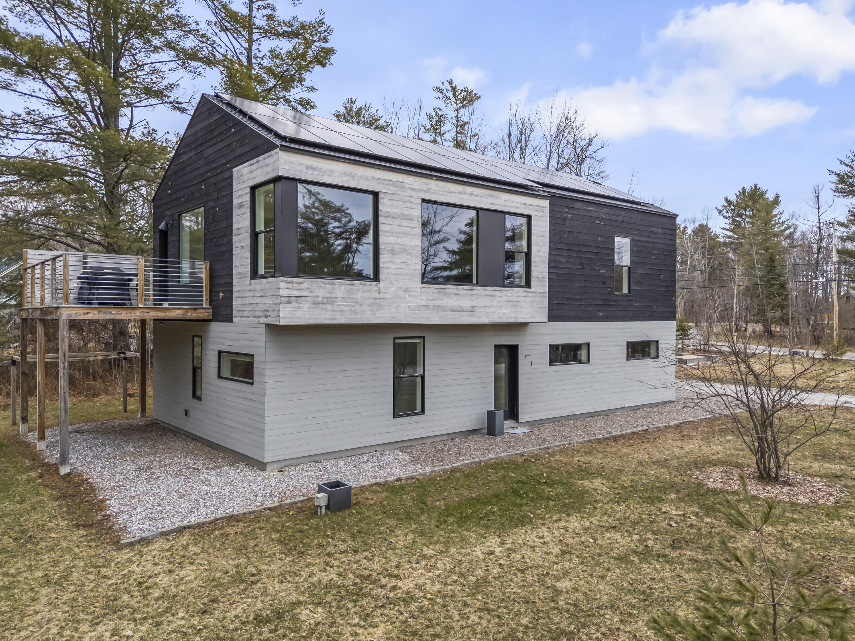 1 Cairn Hill Road Bowdoinham, ME 04008 - Photo 2 of 81 1 Cairn Hill Rd_102